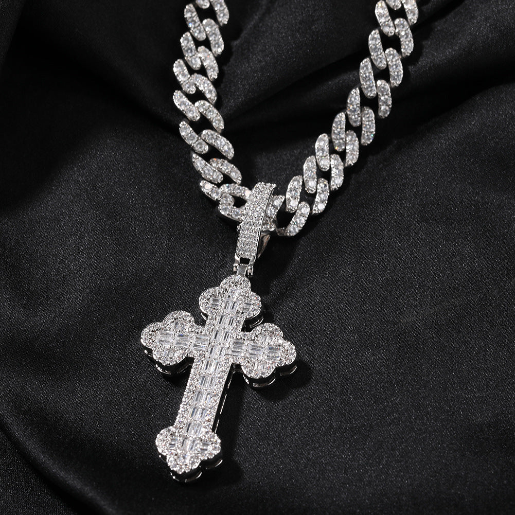 VIONCO CROSS CHAIN
